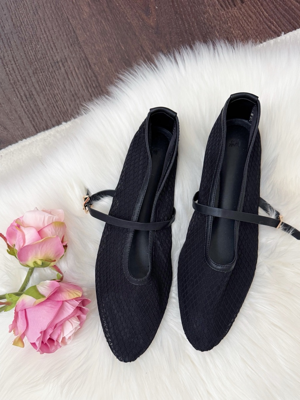 H&M Black Textured Mary Jane Flats with Ankle Strap
